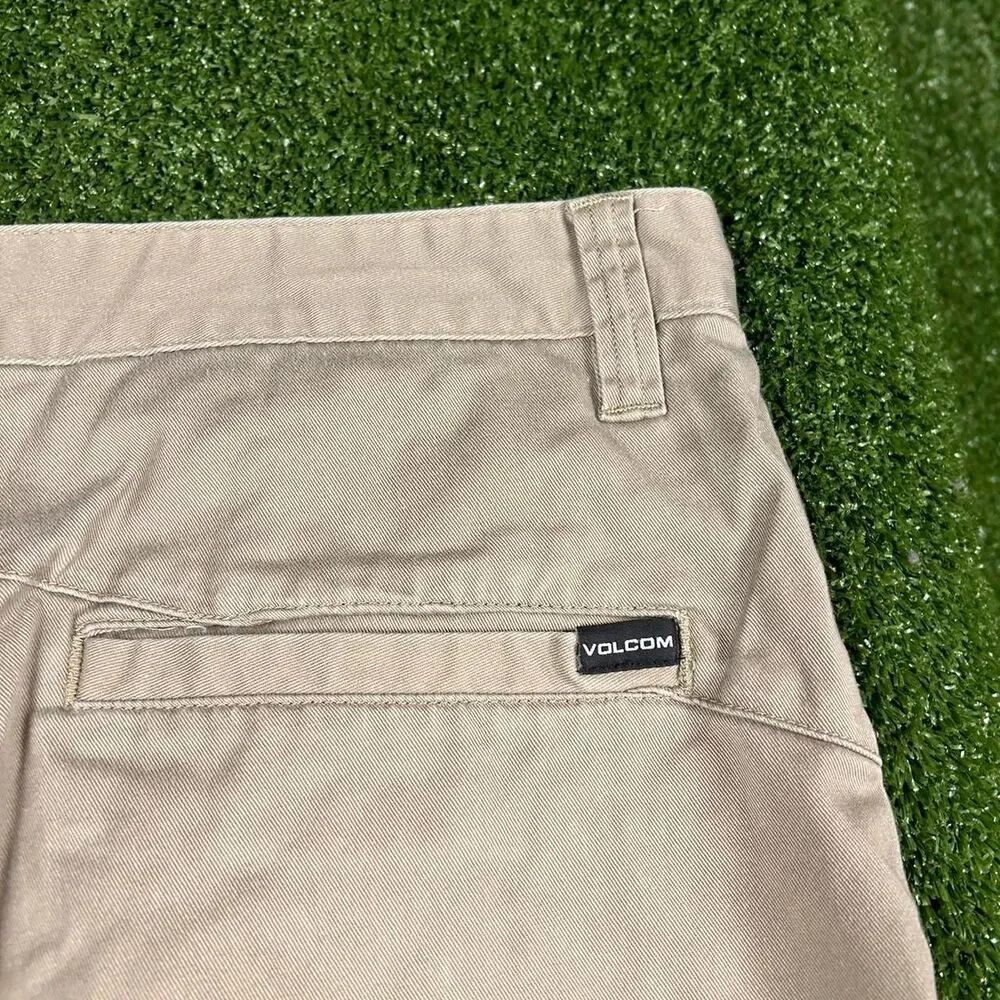 Volcom Men's Tan and Cream Shorts